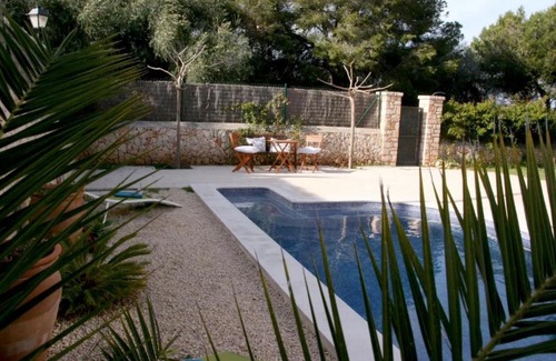 Cala Llombards Villa | Villa Tardía: Family-Friendly Retreat Awaits Your Stay
