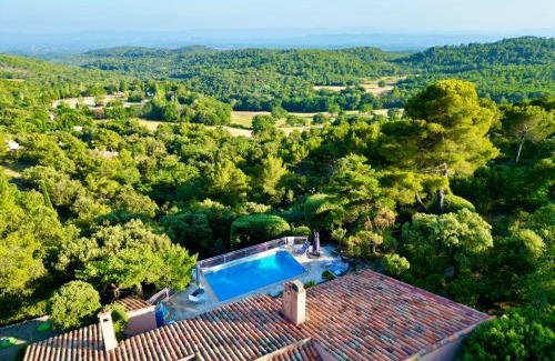 Tourtour Villa | Villa Tarentelle: Heated Pool & Breathtaking Ocean Views