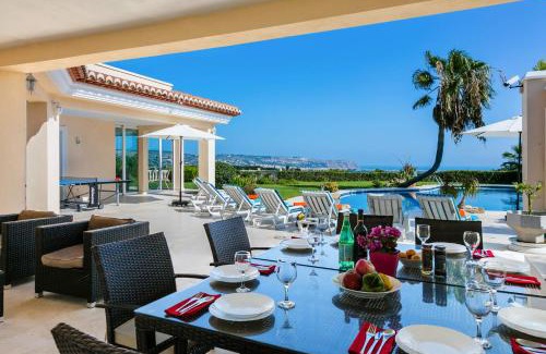Tarraula Villa | Experience Villa Tarraula with Pool & Child-Friendly Comfort