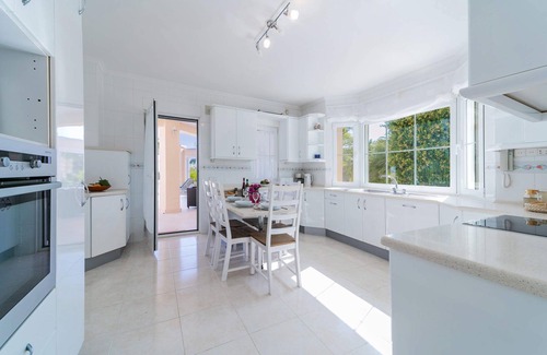 Tarraula Villa | Villa Tarraula: Dive into Luxury with a Fabulous Pool