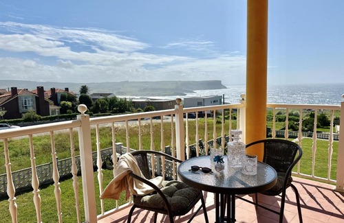 Cabo de Ajo Ski Chalet | Villa Tarredonas: Family-Friendly Escape with High Ratings