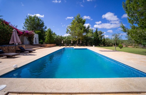 Sant Rafael de Sa Creu Villa | Unmatched Comfort at Villa Tegui near San Rafael
