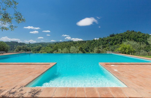 Cavriglia Villa | Villa Teresa: Panoramic Pool & Beautiful Garden Retreat