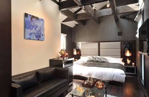 Maebashi House | Villa Terrace Building 02: Perfect for Couples in Maebashi