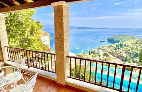 Vlachatika Villa | Villa Tesoro Kalami: Private Pool & Oceanfront Escape