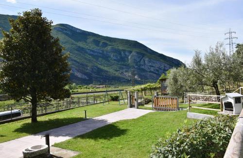 Rivoli Veronese Villa | Villa Tessari: Family-Friendly Retreat with Ocean Views