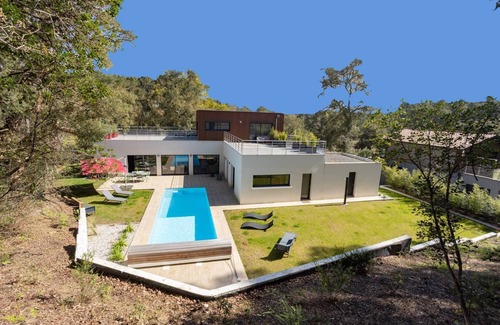 Soorts-Hossegor House | Villa Tetiaroa: Heated Pool Retreat Near Hossegor Lake