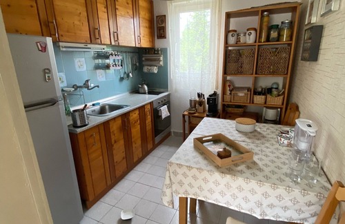 Rakitnitsa House | Charming Villa The Library: Ocean Views and Breakfast Included