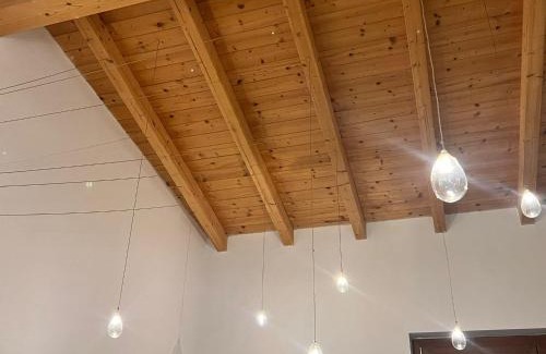 Castelnuovo Magra Villa | Villa Theoma: Guest Rated 9.6, Pet-Friendly Retreat
