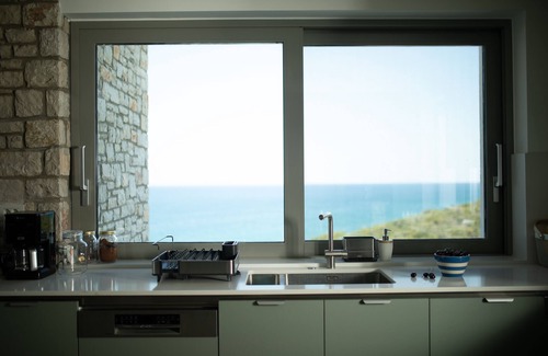 Xiropigado Villa | Discover Villa Thymari: Embrace the Mediterranean Lifestyle!