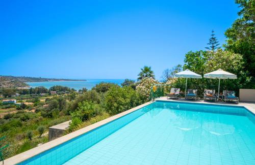 Kateleios Villa | Relax at Villa Thymari with Pool and Family Amenities