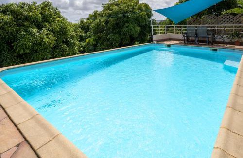 Le Lamentin Apartment | Relax at Villa Ti'Kemy with Oceanfront Pool Escape