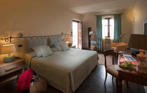 Canale House | Villa Tiboldi: Guest Rated 10/10 with Pool & Pet-Friendly Perks