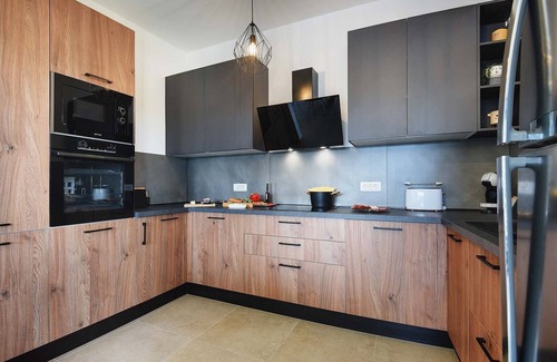 Jadreski Villa | Experience Villa Tika in Jadreski: Pool, Spa & Family Fun