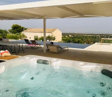 Modica House | Villa Timpazza: Oceanfront Retreat with Pool & Hot Tub