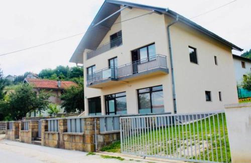 Krivoglavci Villa | Pet Friendly Villa Tmušic in Heart of Sarajevo