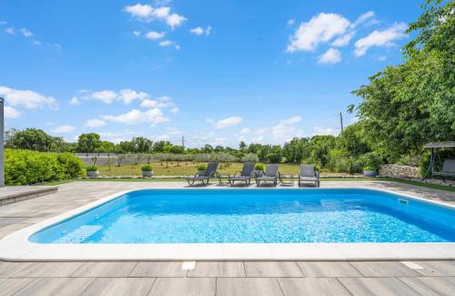 Drnis House | Villa Tonka: Private Pool Oasis Near Krka, Rated 10/10