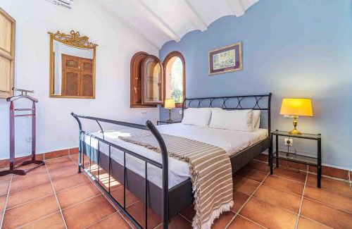 Tarraula Villa | Oceanfront Villa Tosca Javea - 4-Star Guest Favorite