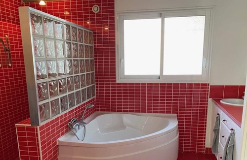 Tosse House | Villa Tosse Piscine Chauffée Pour 12 Personnes