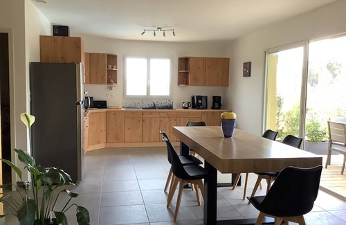 Rosieres Villa | Ideal Villa Tout Confort L'orchidée with Heated Pool