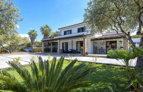 Alghero Villa | Villa Tramonto: Ocean View Retreat with Pool and Spa