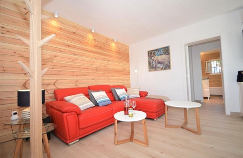 Llano de los Pastores Ski Chalet | Discover Villa Tramuntana: Family-Friendly Getaway