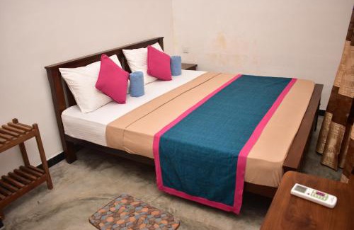 Akmeemana Hotel | Villa Tranquil - 05 Minutes to Unawatuna, Galle