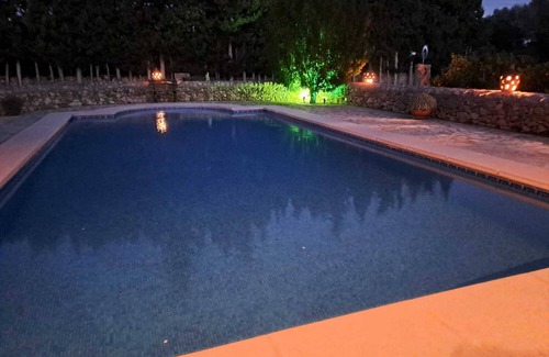 Algaida Villa | Villa Tranquila: Your Perfect Getaway with Hot Tub Access