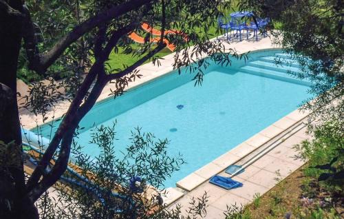 Montseret Villa | Relax in a Private Pool Villa with Garden & Free WiFi