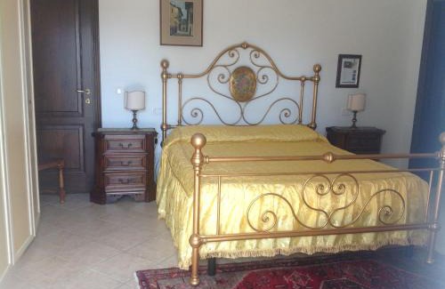 Orbetello House | Oceanfront Villa Trieste: Guest Rated 8.7 with Breakfast