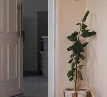 Sikia Apartment | Family-Friendly Villa Tsitreli with Top Guest Ratings