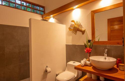 Chiguata House | Villa Tucán: Relax by the Pool, Steps from the Ocean