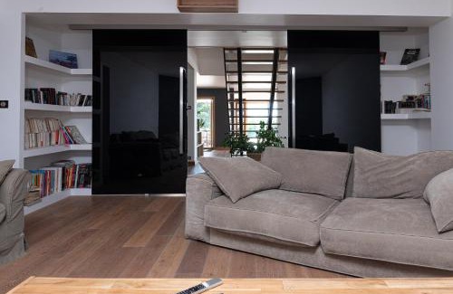 Ploeren Villa | Relaxing Villa Ty Castel with Pool in Arradon