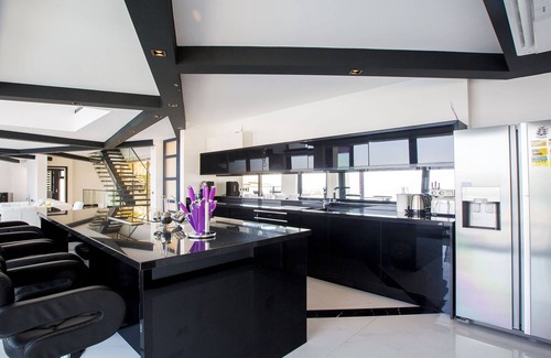 Kalkan Villa | Villa Tyra: Modern 5-Bedroom Retreat with Oceanfront Views