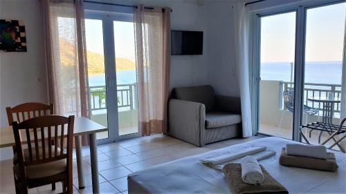 Myrtos Apartment | Discover Villa Tzortzaki - Afroditi: Rated 9.8 for Families