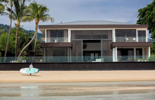Lipa Noi Villa | Beachfront Bliss at Villa U: Romantic Getaway for Two
