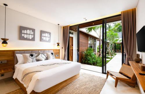 Mambal Villa | Serene Villa Ubud Escape with Oceanfront Views & Pool