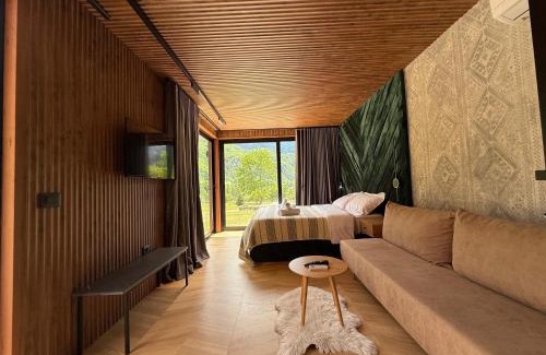 Shale Villa | Discover Villa Ujëvara e vogël: Family-Friendly Retreat