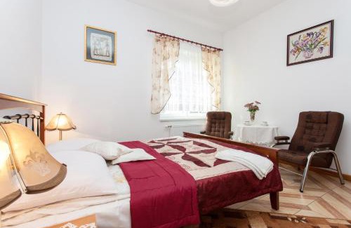 Pobierowo House | Villa Ula: Oceanfront Retreat with Pet-Friendly Amenities