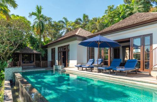 Kayu Putih Villa | Villa Umah Raja: Oceanfront Escape with Spa & Pool