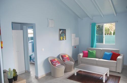 Saint-Francois Villa | Experience Villa Un Jour, Un Rêve: Oceanfront Bliss