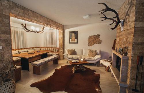 Babanovac House | Discover Villa Una Vlasic: Family-Friendly Retreat