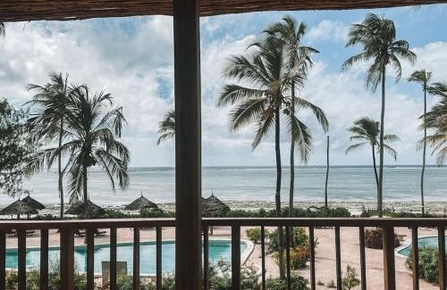 Dongwe Villa | Relax at Villa Upendo: Poolside Oasis in Zanzibar