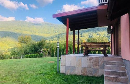 Hadzici Villa | Escape to Villa Usivak: Your Green Retreat Near Sarajevo