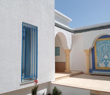 El Haouaria House | Relaxing Oceanfront Villa Belle Vue in Haouaria
