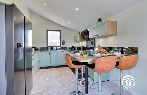 Locmaria House | Villa Valérie - Oceanfront Retreat in Locmaria