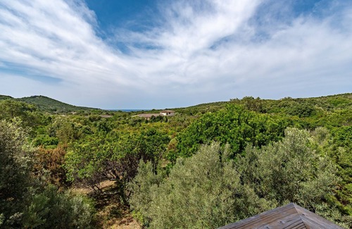 Pianotolli-Caldarello House | Villa Valle di Corte: Poolside Escape with Sea Views
