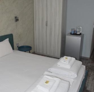 Kiten House | Oceanfront Villa Valentines: Guest Rated 9.6/10 for Families