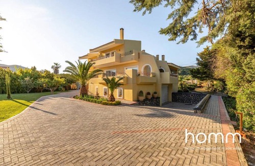 Saronikos Villa | Villa Valma: 5 Bedroom Oasis with Private Pool, Rated 10/10