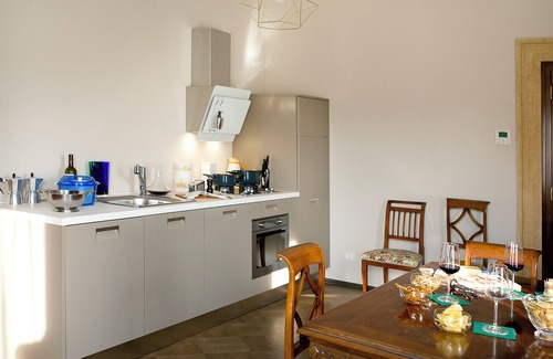 Vicenza Villa | Discover Villa Valmarana ai Nani - Elegant Imperial Suite